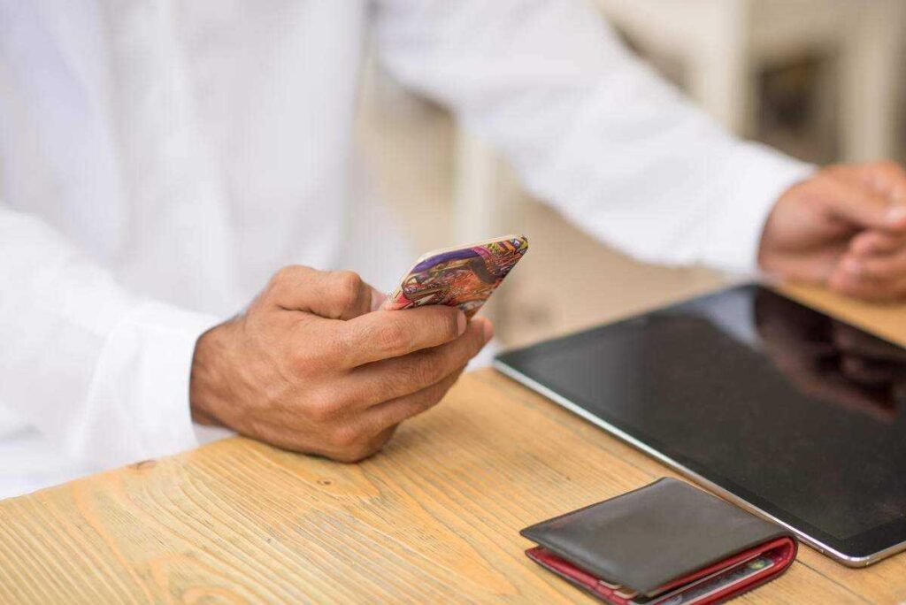 What happens if I don't pay Etisalat bill?